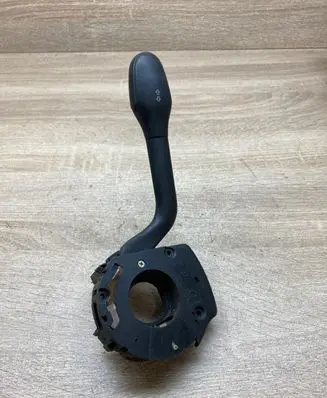 Volkswagen Polo III 6N 6N2 6NF Indicator stalk DOTSAEQB91
