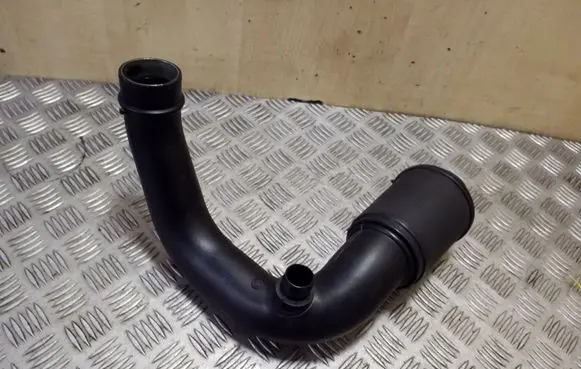 Jaguar XF X250 Turbo air intake inlet pipe/hose