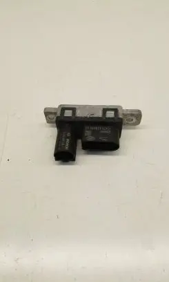 Jaguar F-Pace Glow plug pre-heat relay GX7312B533AD