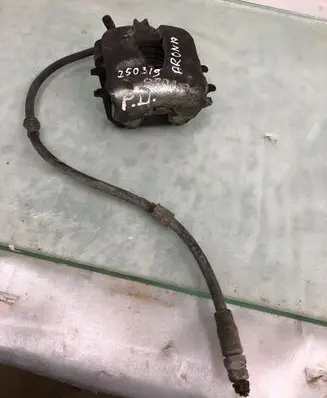 Seat Arona Front brake caliper Vcf117