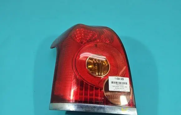 Toyota Avensis T250 Rear/tail lights IMPRK1434329