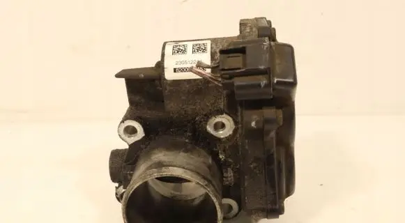 Opel Movano B Throttle body valve 8200987453