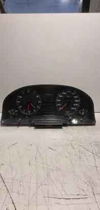 Audi 80 90 S2 B4 Speedometer (instrument cluster) 88311196