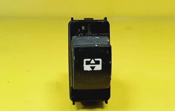 Peugeot 207 Sunroof switch 