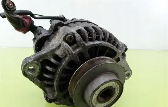 Nissan Primera Generator/alternator A3TA6581AKD