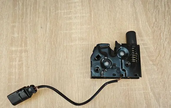 Audi A7 S7 4G Engine bonnet/hood lock/catch 4G0823509C