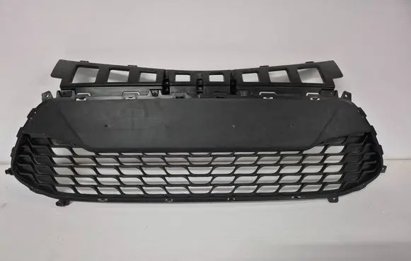 Front bumper lower grill