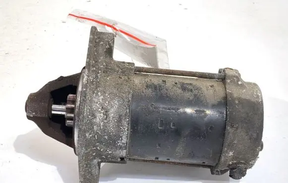 Toyota Avensis T250 Starter motor 281000D090