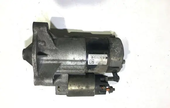 Peugeot 307 Starter motor MOOT82081