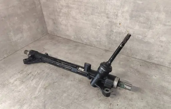 Nissan Qashqai Steering rack 7812127