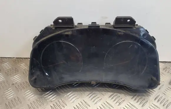 Toyota Avensis T270 Speedometer (instrument cluster) 8380005K81 MB2574605780