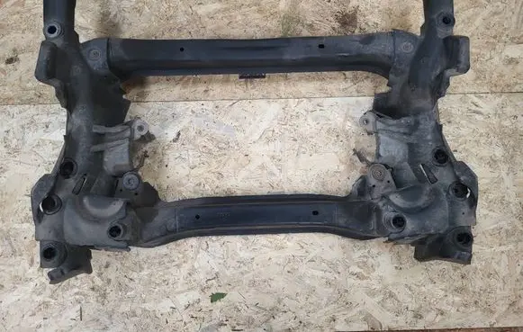 Mercedes-Benz E W213 Front subframe A2056280057