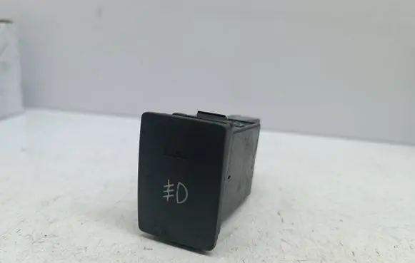 Hyundai Getz Fog light switch 937401C500