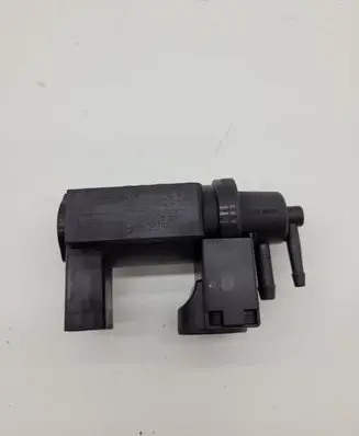 Audi A8 S8 D3 4E Turbo solenoid valve 059906628B