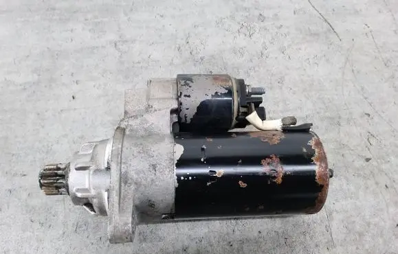Seat Leon (1M) Starter motor 02M911023F