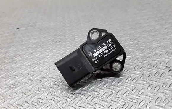 Volkswagen Golf Plus Air pressure sensor 0281002399