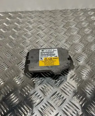 Mini One - Cooper Coupe R56 Airbag control unit/module 9807169 31980716901J 611158000F