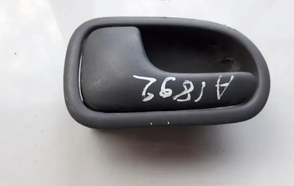Mazda 626 Rear door interior handle DH221