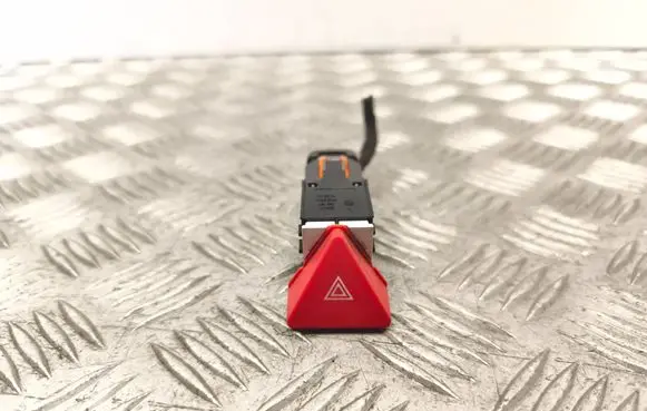 Volkswagen Touran I Hazard light switch 1T0953509