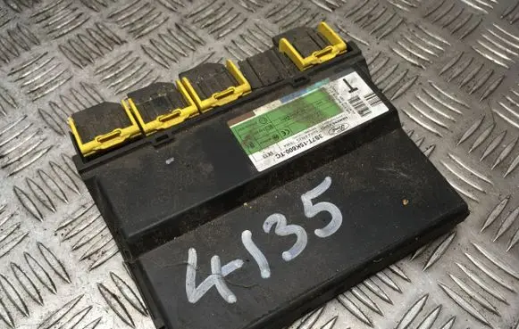 Ford Mondeo Mk III Comfort/convenience module 3S7T15K600TC 5WK48752G 2152001