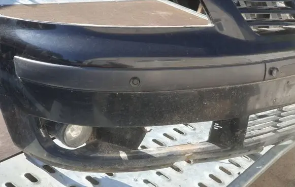 Volkswagen Sharan Front bumper