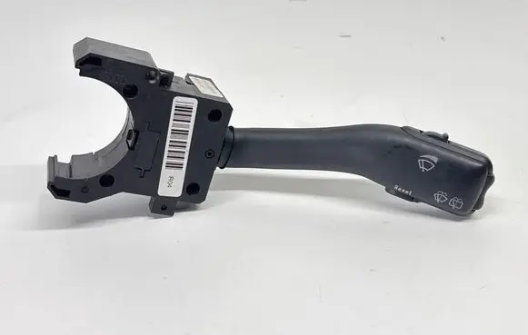 Volkswagen Golf IV Wiper control stalk 4B0953503H CZK0301202032