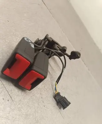 Volkswagen Arteon Middle seatbelt buckle (rear) 8Y0857739A