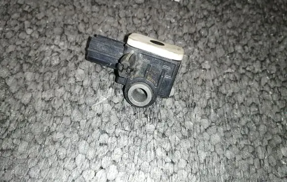 Ford Focus Airbag deployment crash/impact sensor CM5T14B006AA