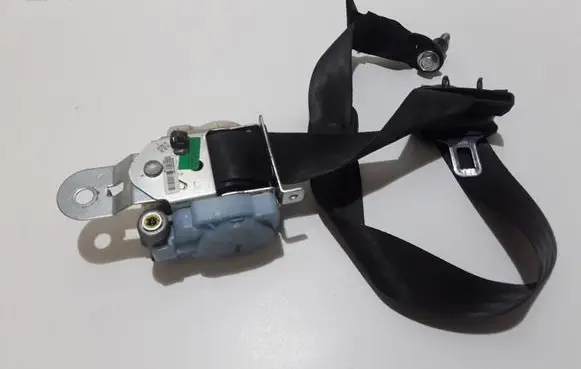 KIA Sorento Front seatbelt 888203E010