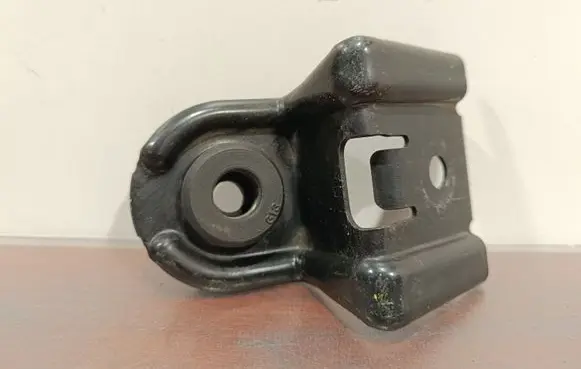 Subaru Forester SK Radiator mount bracket