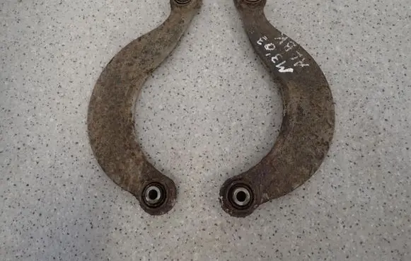 Mazda 3 I Rear suspension control arm 