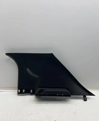 (D)pillar trim (top)