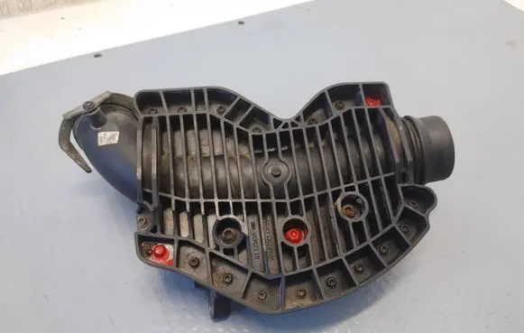 Mercedes-Benz E W212 Intake resonator A6421402787 6421402787
