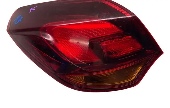 Opel Astra J Tailgate rear/tail lights 1090098