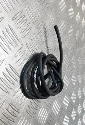 Mitsubishi Outlander Windshield washer fluid hose 