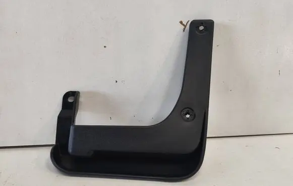 Hyundai i40 Front mudguard 868313Z000