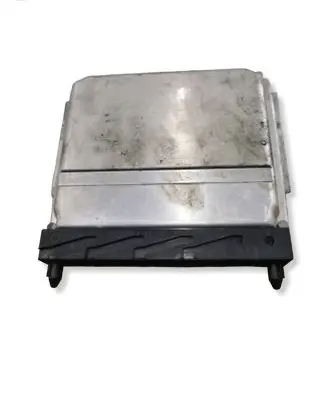 Volvo V70 Engine control unit/module 08667710A 28SA5015 0281010319