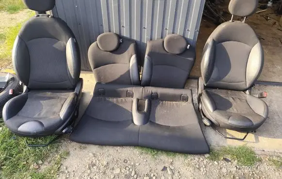 Mini One - Cooper Coupe R56 Seat set 