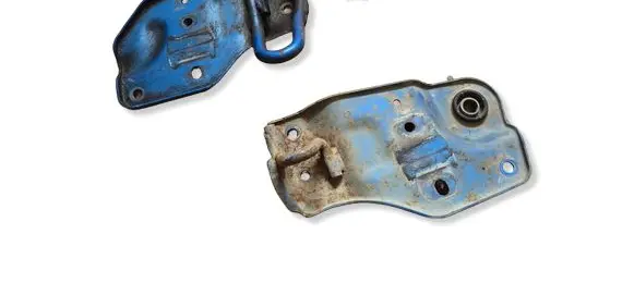 Suzuki Ignis Towing hook eye 