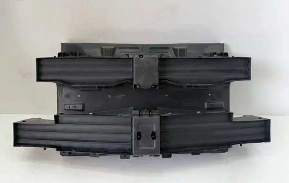 BMW Z4 g29 Intercooler air guide/duct channel 5A22378