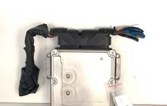 Infiniti Q70 Y51 Engine control unit/module ECU 237103GW8A