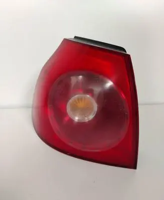 Volkswagen Golf V Rear/tail lights