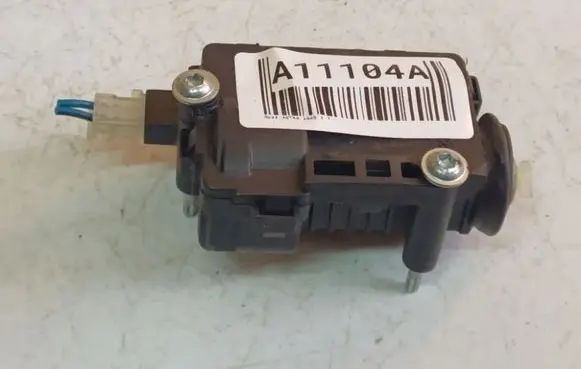 Opel Astra H Central locking motor GM13208157