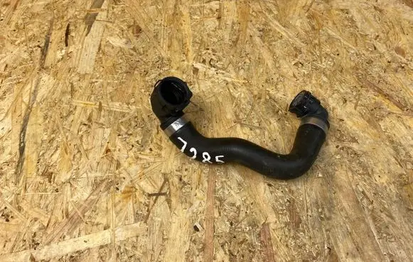 Mercedes-Benz C W205 Engine coolant pipe/hose A2055011600