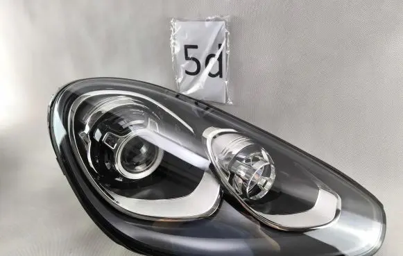 Porsche Cayenne (92A) Headlight/headlamp 7P5941752F
