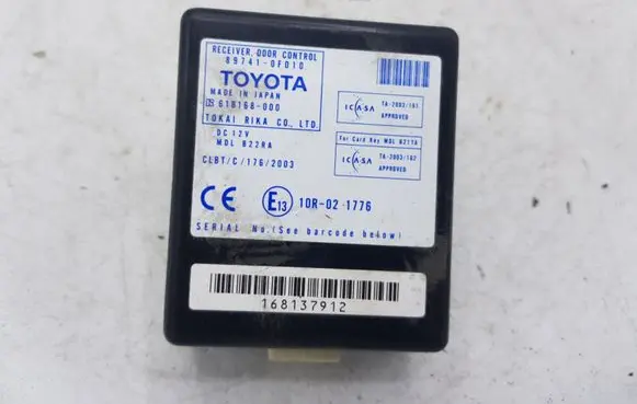 Toyota Corolla Verso AR10 Door control unit/module 897410F010 61B168000