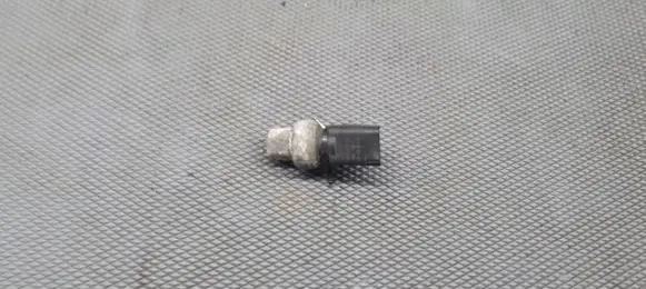 Peugeot 406 Air conditioning (A/C) pressure sensor 52CP10-01