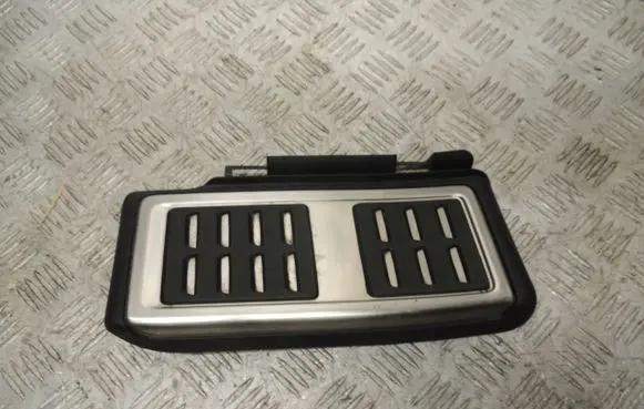 Volkswagen Golf VIII Foot rest pad/dead pedal 5Q1864551A