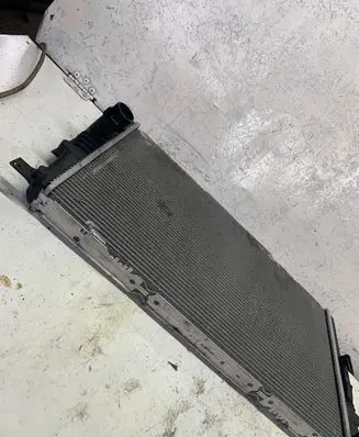 BMW 1 F20 F21 Coolant radiator T73701B