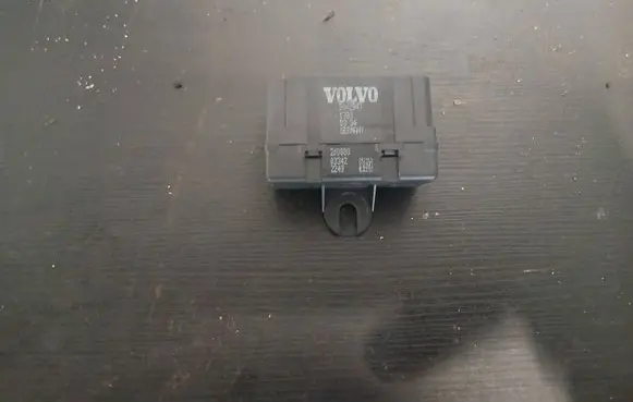 Volvo XC90 Seat heating relay 9442947